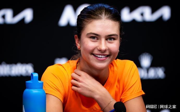 Kaiyun开云官方网站中国登录-新星不断!美国小将不失一盘进八强